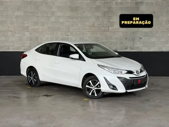 Toyota Yaris XS Sedan 1.5 Flex 16V 4P Aut. 2021