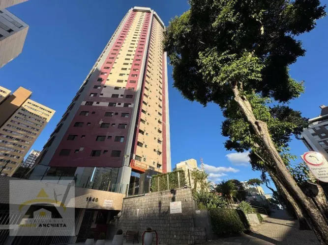 Apartamento com 3 dormitórios para alugar por R$ 6.418,70/mês - Batel - Curitiba/PR