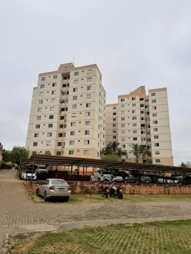 Oportunidade apartamento com 70 metros quadrados com 3 quartos em Vila São Luiz - Goiânia