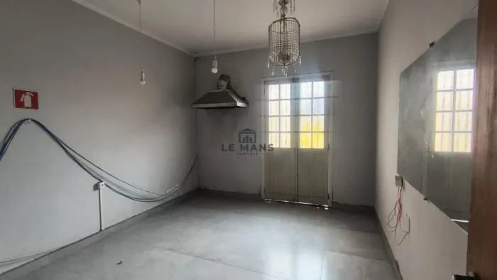 Sala comercial para alugar no bairro Centro em Piracicaba/SP