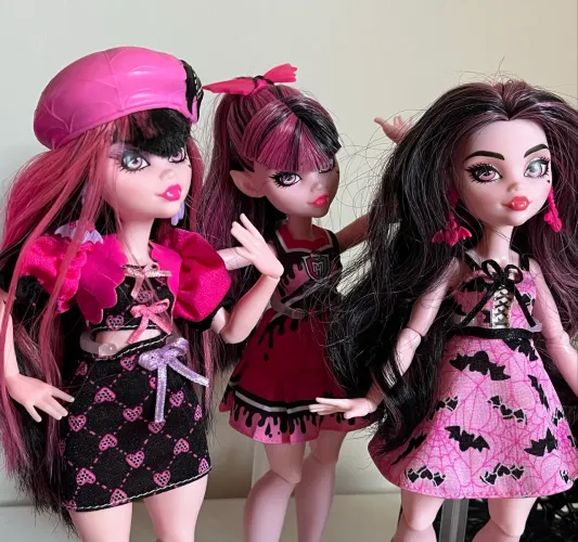 Trio Monster High Draculaura Originais SS1 Skulltimate Secrets Bite in the Park Fearleader