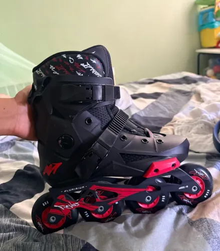 Patins traxart revolt