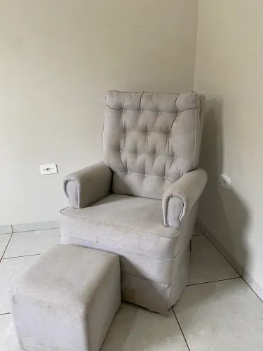 POLTRONA AMAMENTAÇÃO