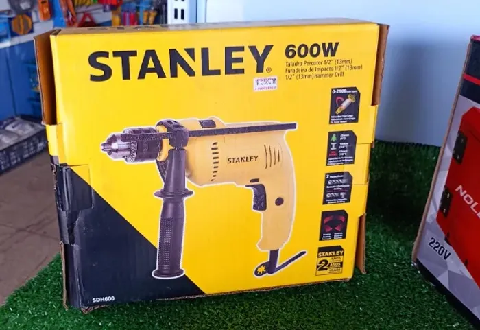 FURADEIRA DE IMPACTO STANLEY 600W - 1/2" 13MM | SDH600