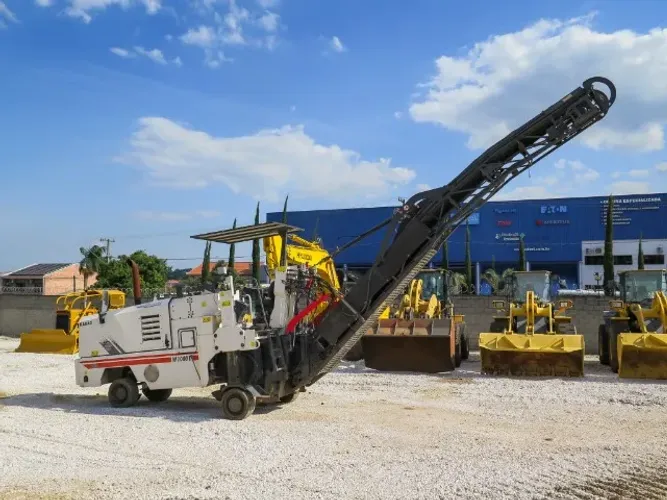 Fresadora Wirtgen W1000L 2011