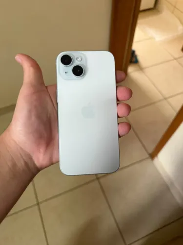 iPhone 15