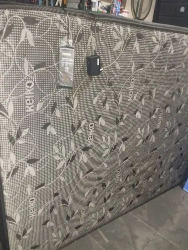 Colchão de casal com massageador 