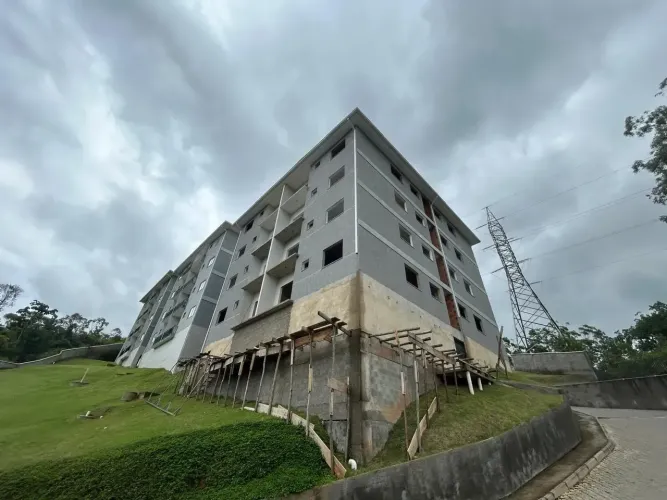 Apartamento de 1ª locação no Alto das Braunes - Nova Friburgo / RJ.