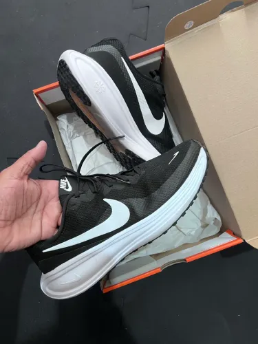 Tênis Nike TM 41 NOVO