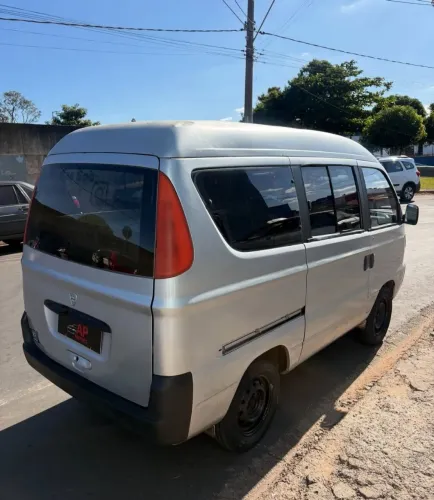 Hafei Towner Passageiro 1.0 8V 48cv 7L 5P 2011