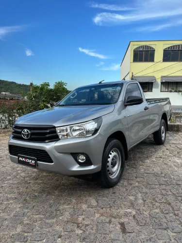 Toyota Hilux CS 4X4 2.8 TDI Diesel Mec. 2024