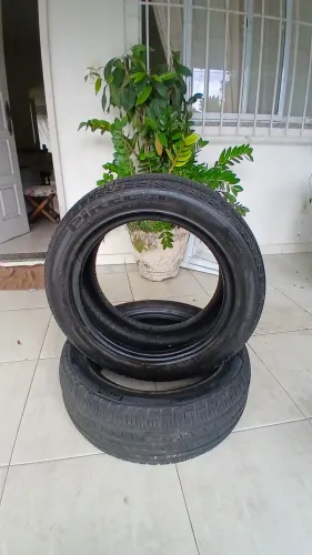 Pneus PIRELLI 205/55R 16
