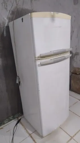 Geladeira Brastemp frost free faço entrega