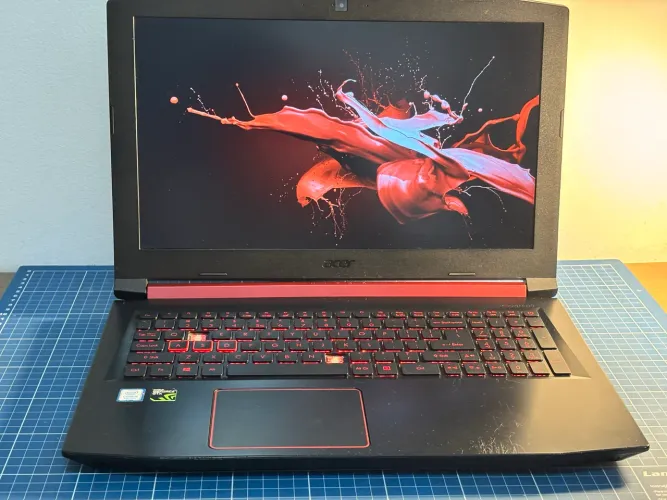 Notebook Gamer Acer Nitro 5 i5 8300H GTX 1050TI