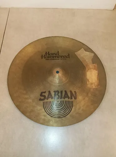 ## Prato de bateria Sabian Hand Hammered Chinese 16, liga B20, excelente, top, raridade !!