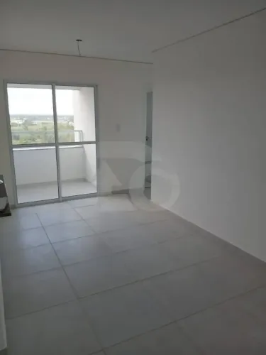 Moradas da Barra: Apartamento Novo com 2 Banheiros e Área de Lazer