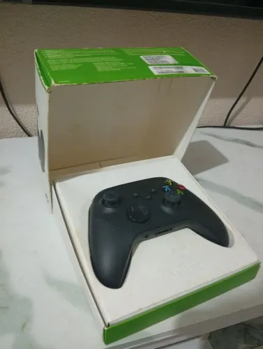 Controle Xbox Series S, novo sem marcas de uso