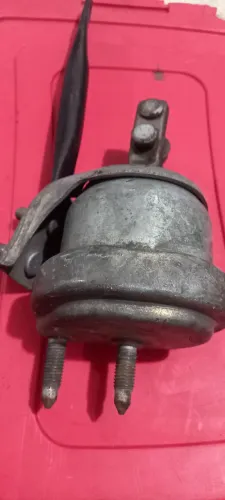 Calço motor escort zetec 1.8 16 válvulas