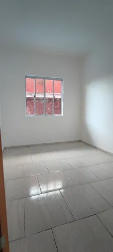 Aluga -se Apartamento. Paranaguá.