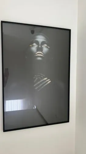 Quadro Decorativo Grande com Moldura Preta 