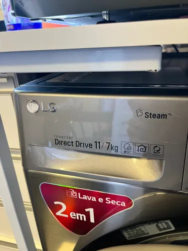 Lava e seca LG Direct Drive 11/7kg Inox