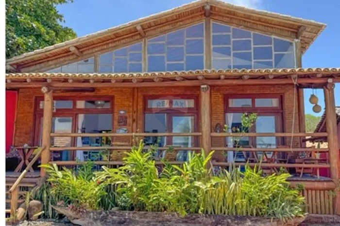 Casa Pé na areia em Prado, Bahia - Paraíso Tropical