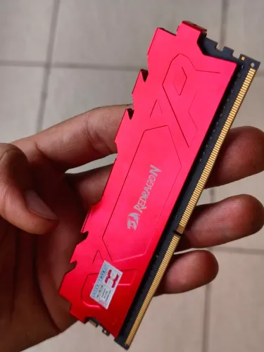 Kit Memória Gamer Redragon Rage 2x8Gb DDR4 3200 Mhz Red Gm-701
