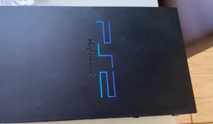 Ps2 fat ( zero demais) funcionando, item colecionador!