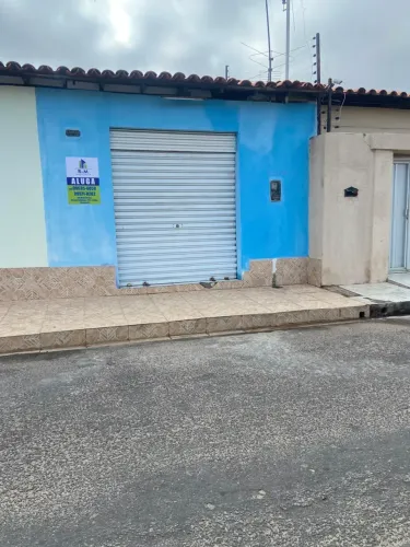 Imóvel para aluguel possui 30 metros quadrados com 1 quarto em Parque Piauí - Teresina - P