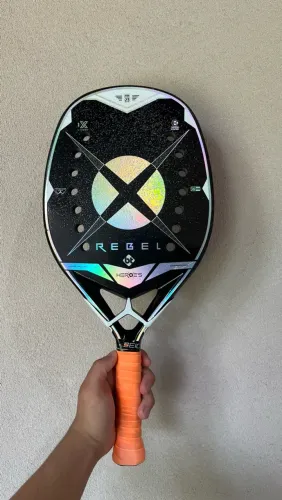 RAQUETE DE BEACH TENNIS HEROES REBEL 2023 À VENDA!