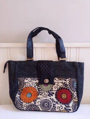 Bolsa grande de tecido feito à mão