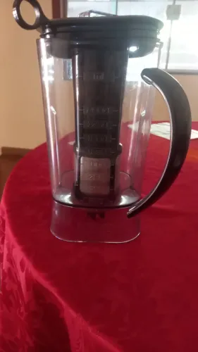Copo TURBO de liquidificador quadrado resistente até 2000ml