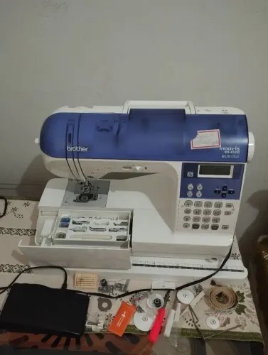 Máquina de Costura