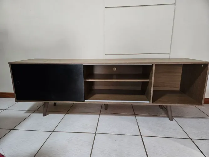 Vendo Rack pra TV