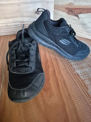 tênis Skechers Lite-Weight n°30
