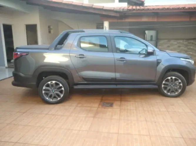 Fiat Strada Ultra 1.0 Flex Turbo CD Aut. 2025