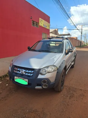 Fiat Strada Adventure 1.8/ 1.8 Locker Flex CE 2010