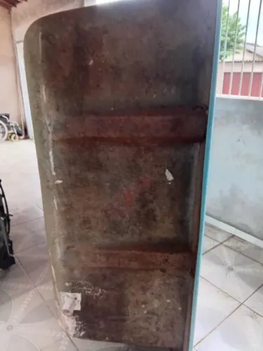 Piscina de Fibra de 4 mil litros de água.
