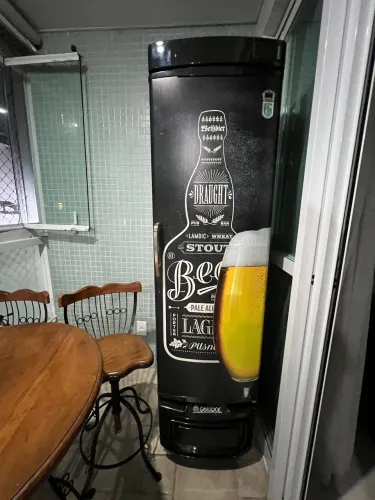 Cervejeira Vertical Gelopar 228 Litros