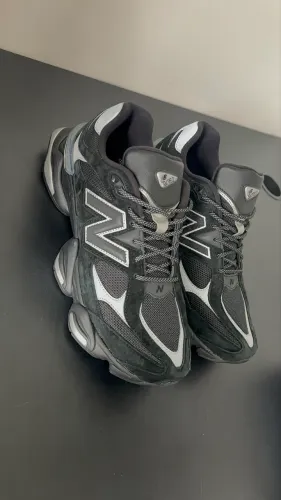 New Balance 9060 black silver refletivo 