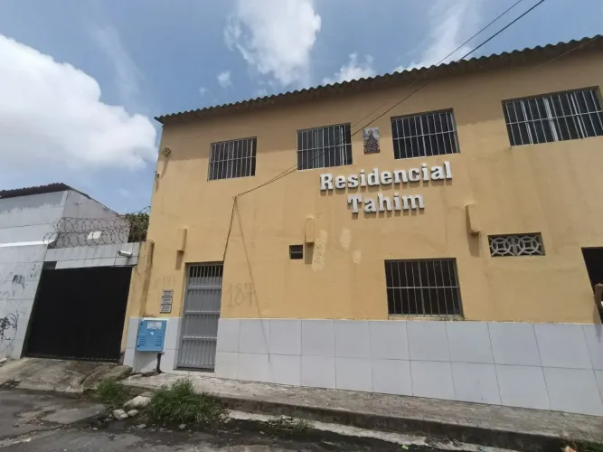 Kitnet / Conjugado em Sapiranga-Coité - Fortaleza