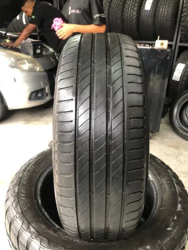 PNEU MICHELIN 185/60/R15 SEMI NOVO 