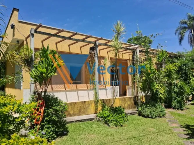 Chacara com 5 quartos e 6 banheiros a venda, 4700m2 - Chacaras Guanabara - Guararema-SP!