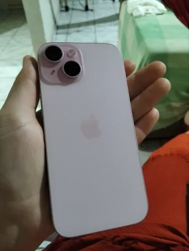 iPhone 15 128gb