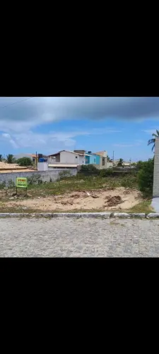 Terreno na Caueira a poucos metros da praia ?