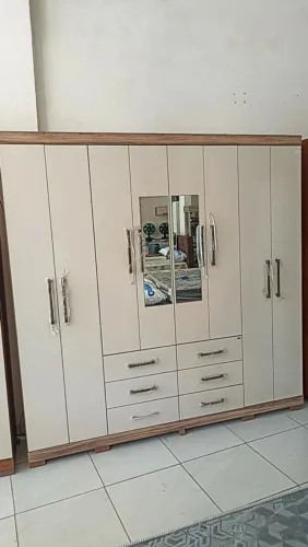 Guarda Roupa Cadal-Excelente Espaço Interno!!?