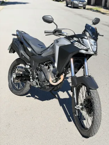 Sahara 300 único dono