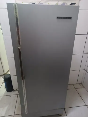 VENDO GELADEIRA DESAPEGO 