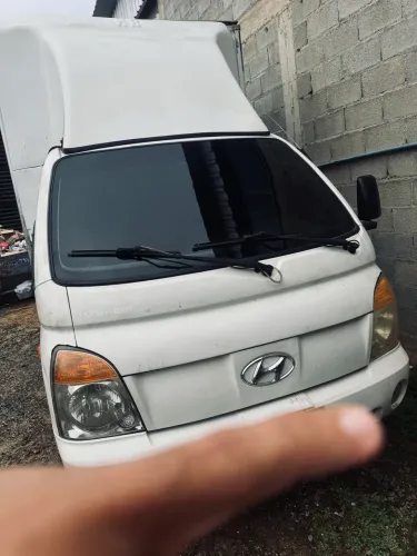 Hyundai HR 2.5 TCI Diesel (rs/rd) 2012