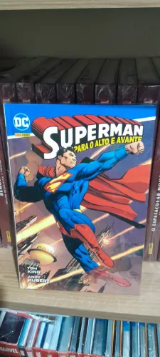 Hq Superman Para o Alto e Avante por Tom King DC Panini